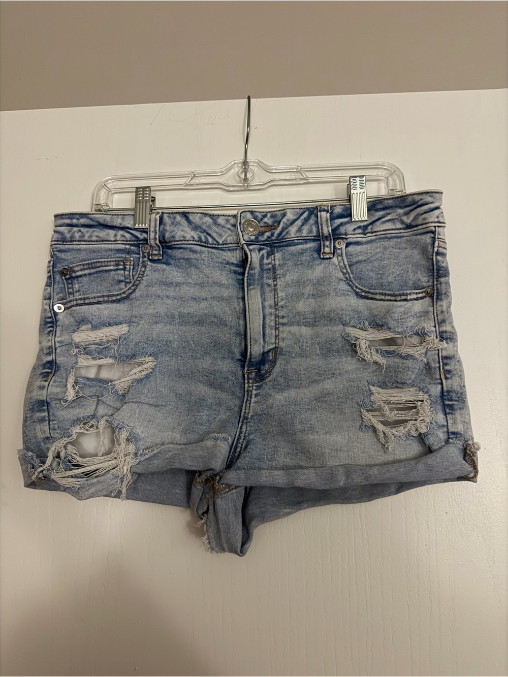 American Eagle Women’s Hi Rise Shortie Denim Shorts Size 16